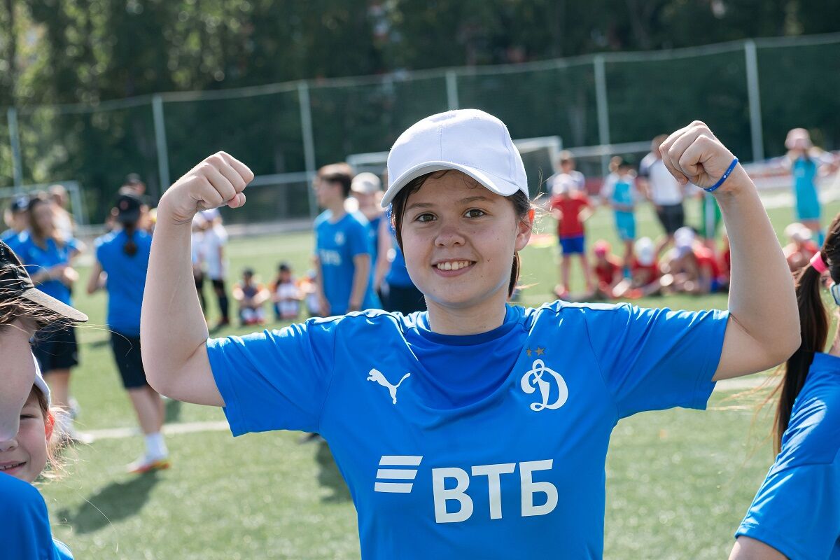 ЖФК «Динамо» примет участие в главном футбольном лагере лета